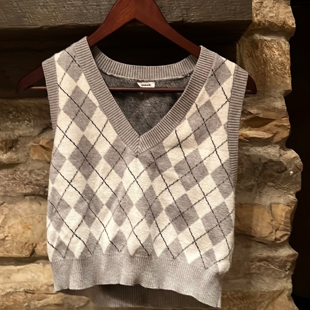Garage vest